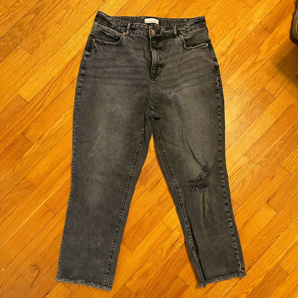 Curvy High Rise Straight Crop Jeans